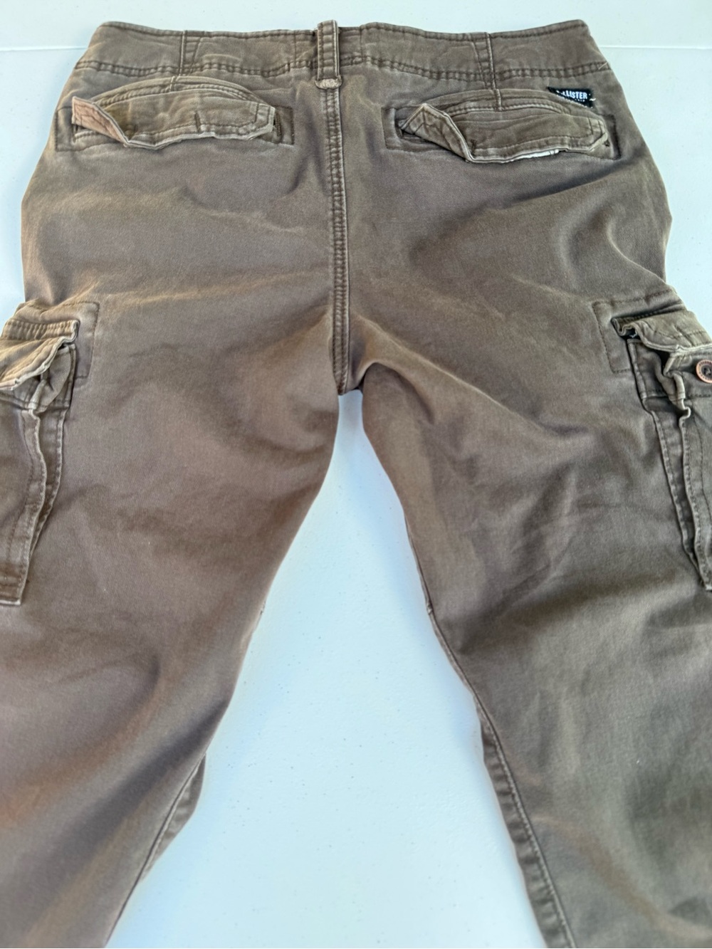 Men's Hollister Cargo Pants in Dark Brown - 32x32 - Picture 4 of 4